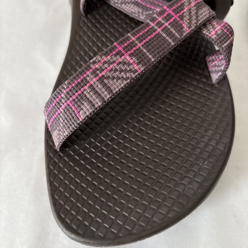 Chaco Z1 Adjustable Strap Classic Sandals Size 6 Beacon Magenta Purple Plaid - Picture 9 of 15